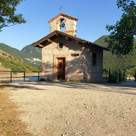 Amazing View Appartement Castel di Tora