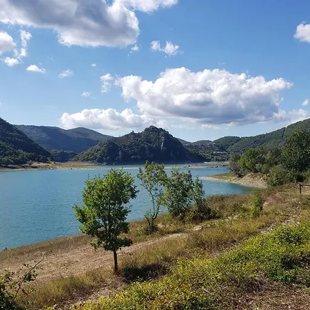 Apartment Amazing View Castel di Tora