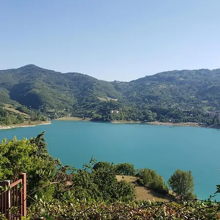 Amazing View * Castel di Tora
